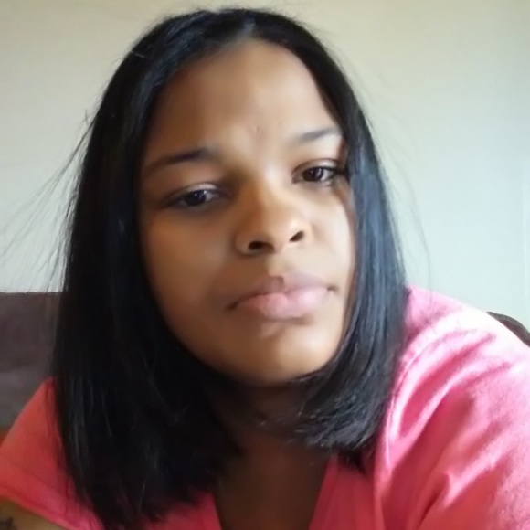 Meet your Posher, Crystal - Picture 1 of 1